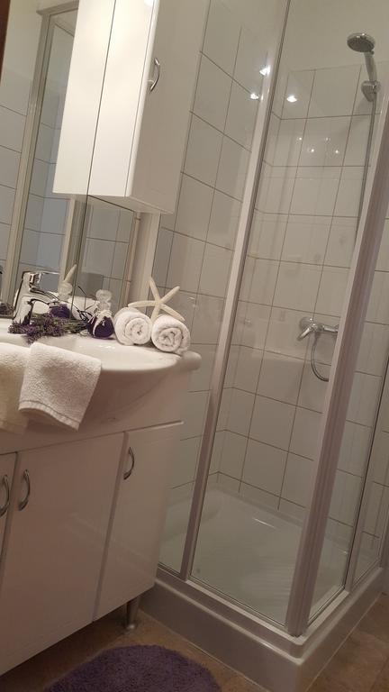 Apartment Infinity Blue มลินี ภายนอก รูปภาพ