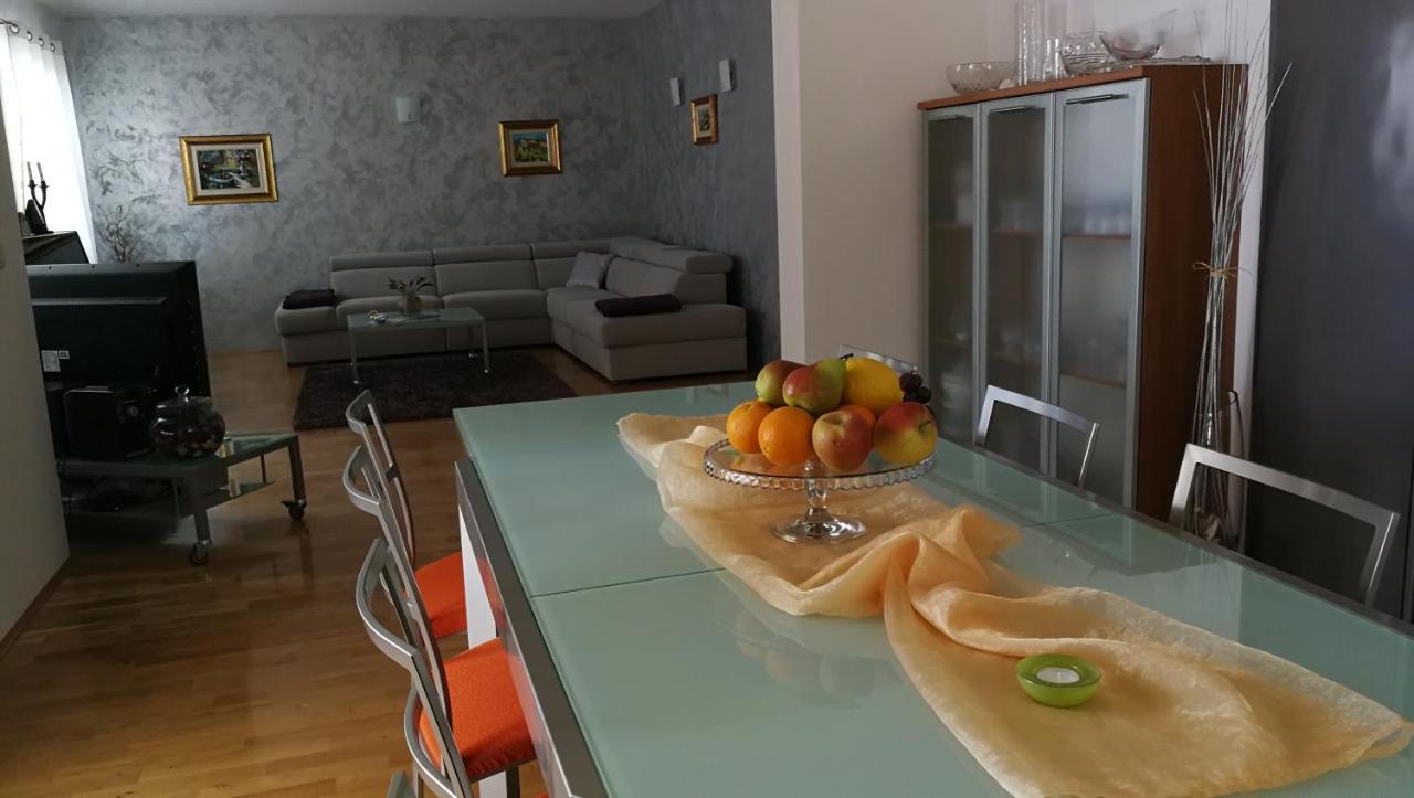 Apartment Infinity Blue มลินี ภายนอก รูปภาพ