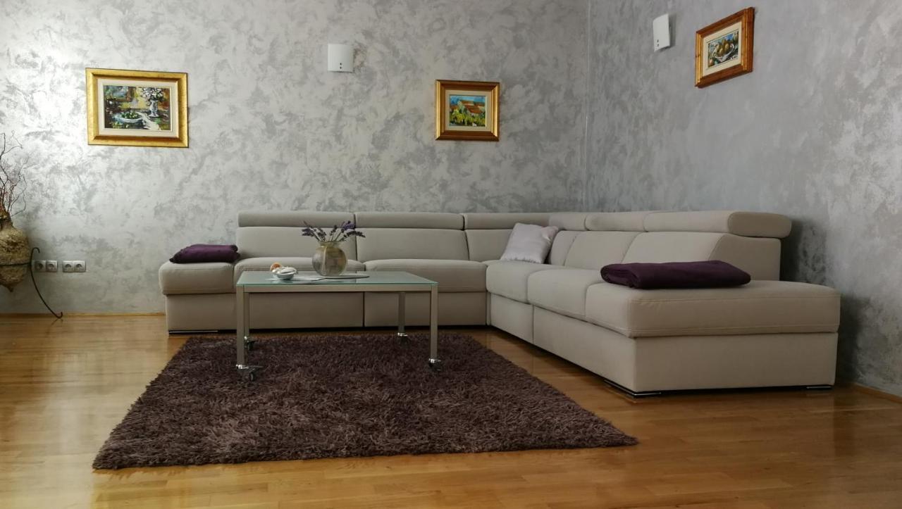 Apartment Infinity Blue มลินี ภายนอก รูปภาพ